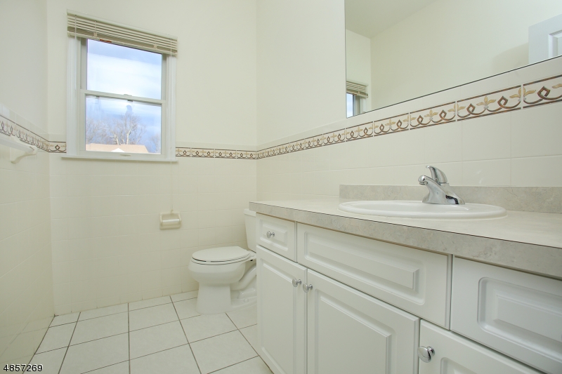 Glenmont Commons - Residential