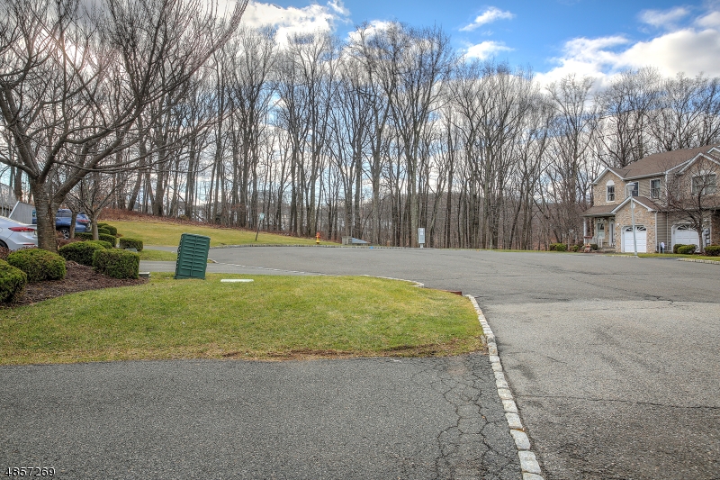 Glenmont Commons - Residential