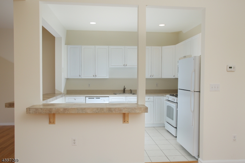 Glenmont Commons - Residential