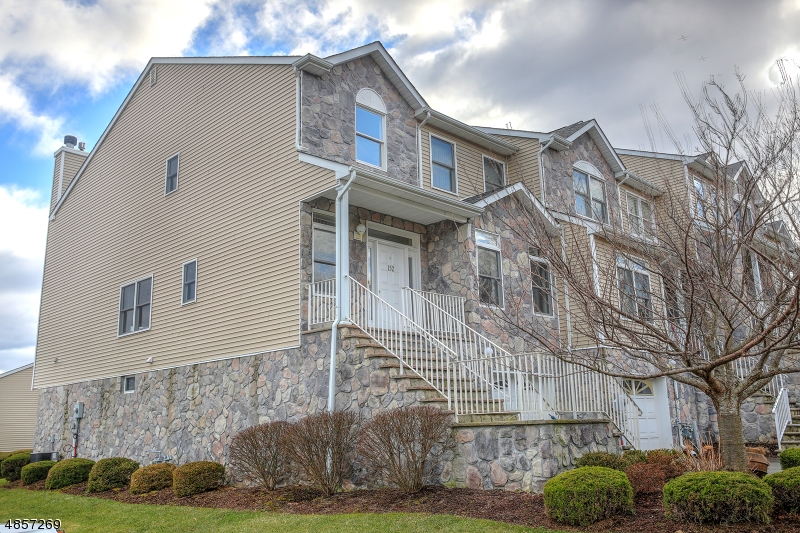 Glenmont Commons - Residential