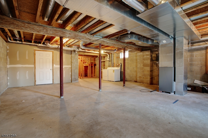Glenmont Commons - Residential