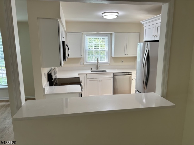 Hunters Crossing - Residential Lease