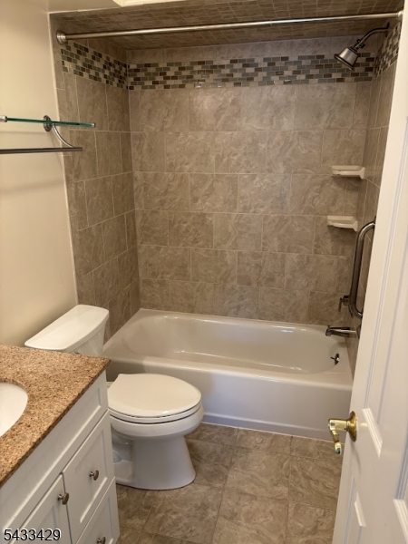 Hunters Crossing - Residential Lease