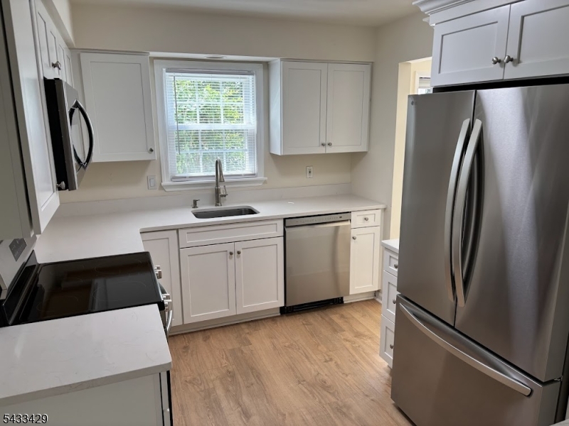 Hunters Crossing - Residential Lease