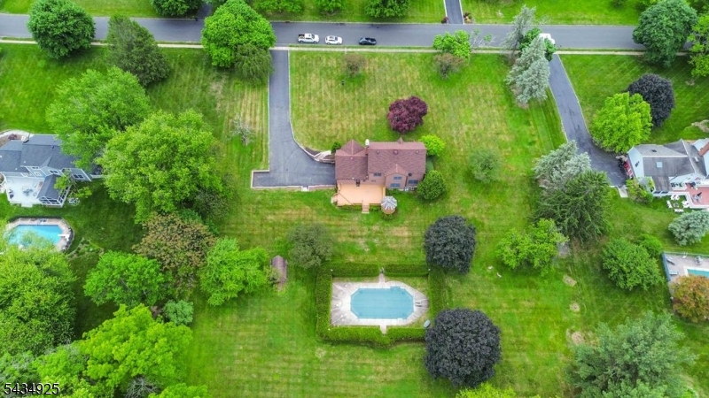 Twinbrooks Trail Section - Residential