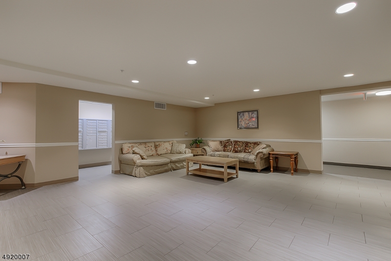 Mill Run - Residential Lease
