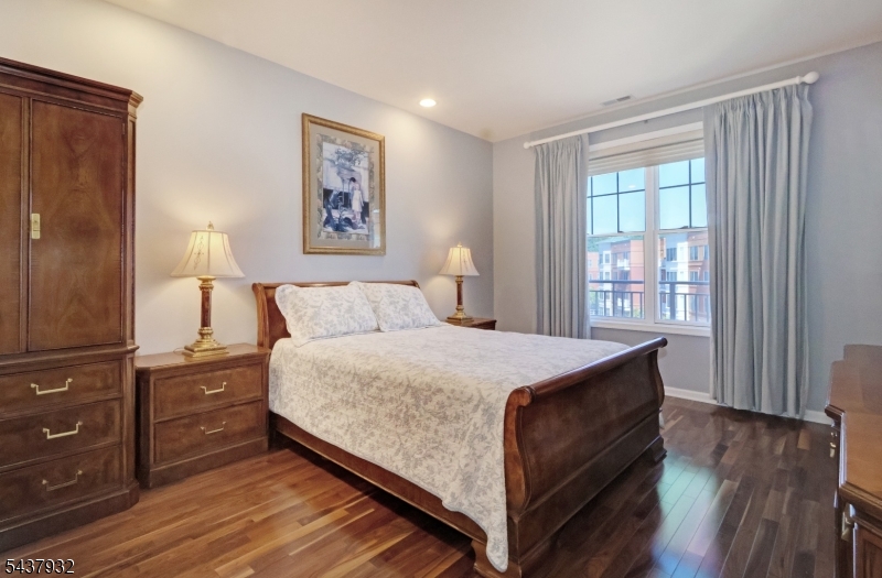 The Pointe - Residential