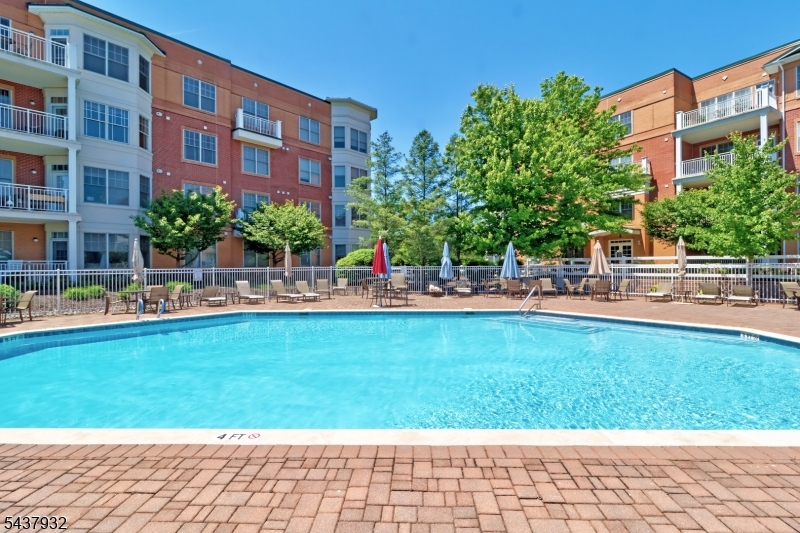 The Pointe - Residential
