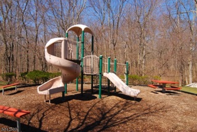 WILLOW WALK - Residential