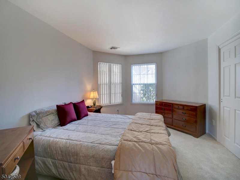 WILLOW WALK - Residential