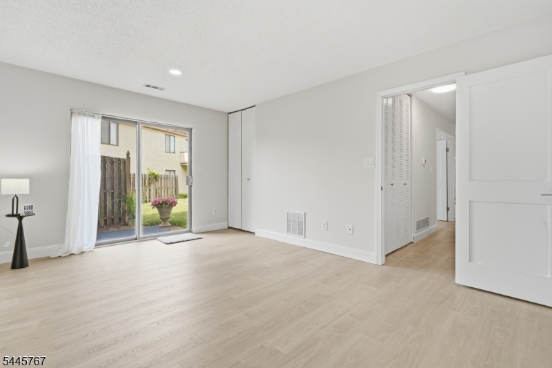 PARK GATE - Residential