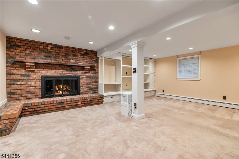 Skyline Lakes - Residential
