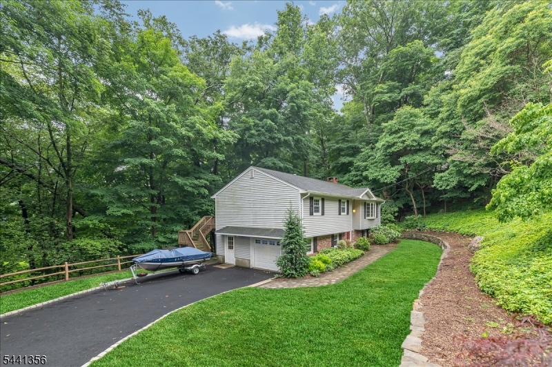 Skyline Lakes - Residential