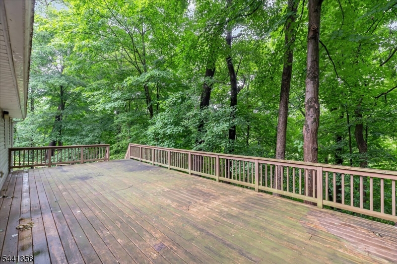 Skyline Lakes - Residential