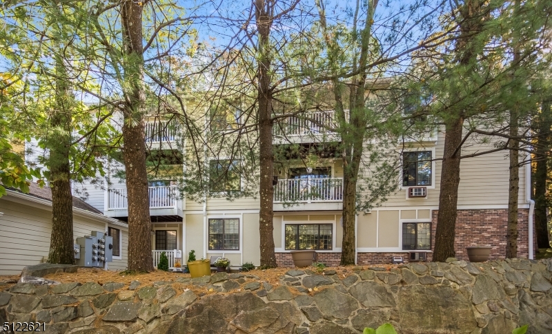 FOXWOOD - Residential