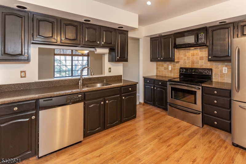 FOXWOOD - Residential