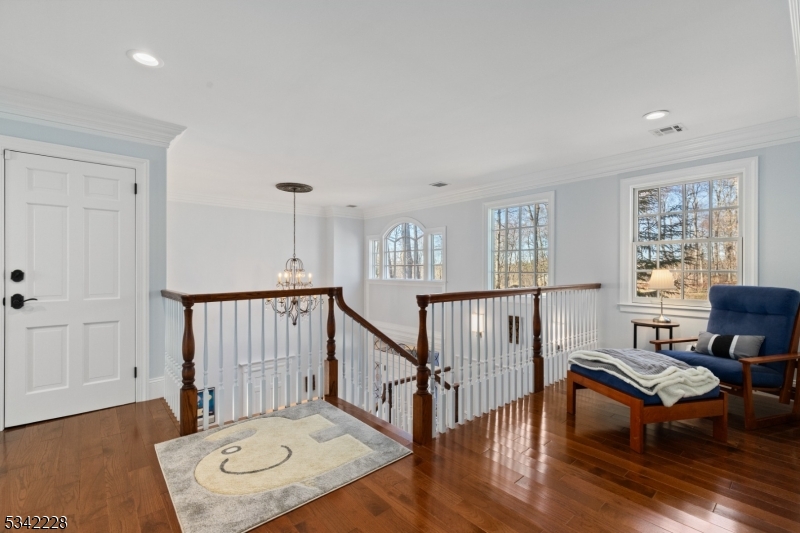 Washington Coner - Residential