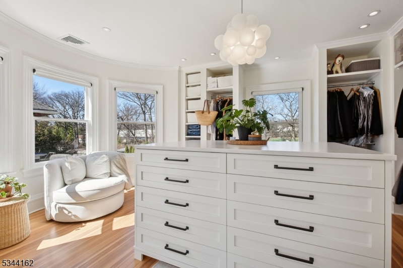 Walnut Street - Residential