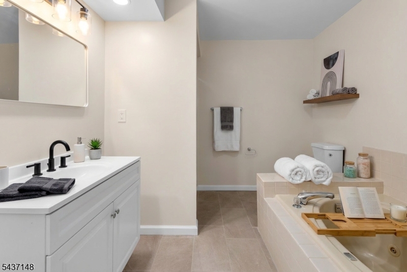 Essex Green Villas - Residential