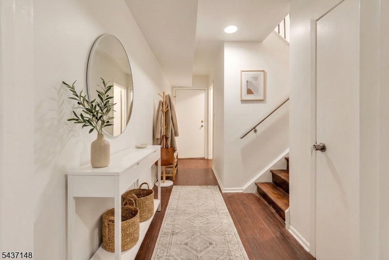 Essex Green Villas - Residential