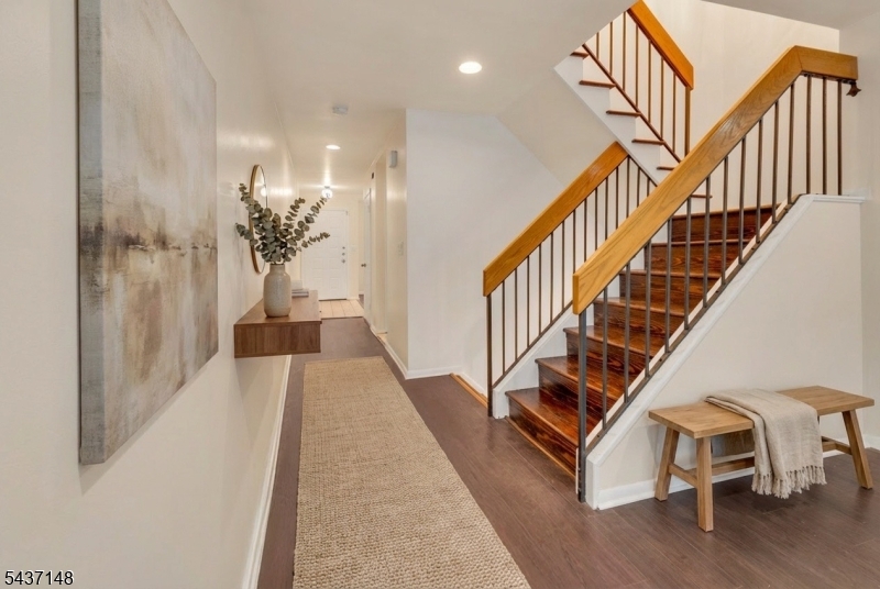 Essex Green Villas - Residential