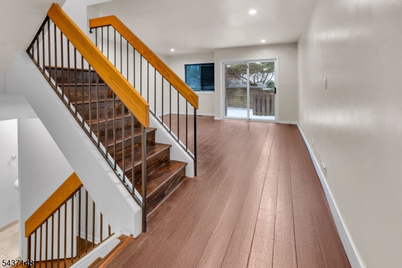 Essex Green Villas - Residential