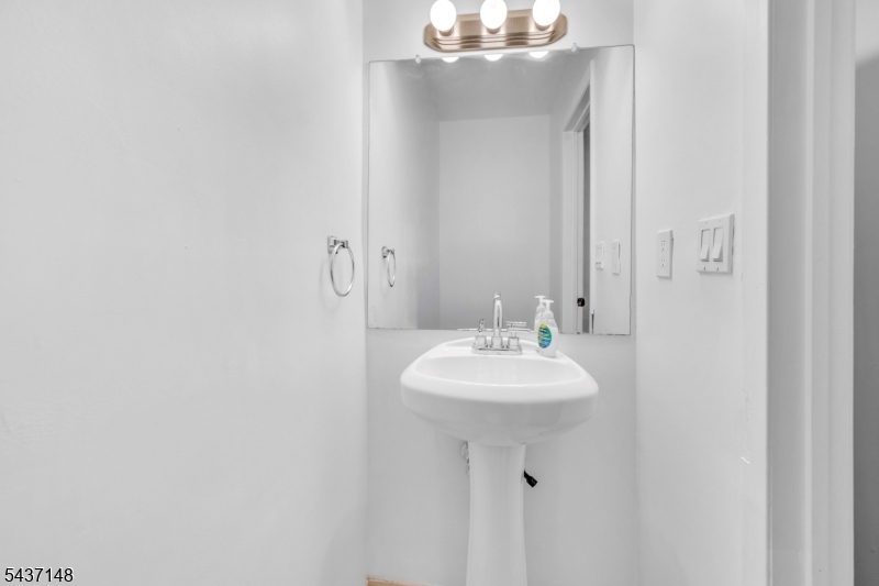Essex Green Villas - Residential