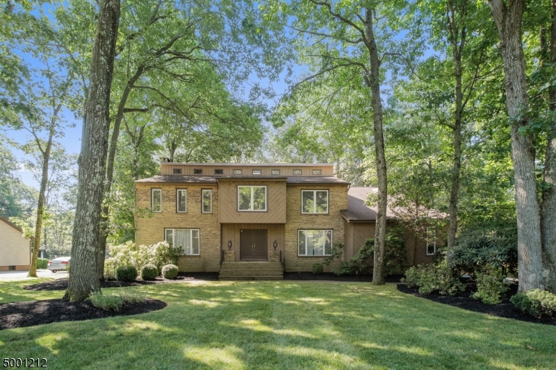 Perfect opportunity to buy in the desired Shongum section. Beautifully updated home ready to move in. Features a private deck and sprawling backyard.