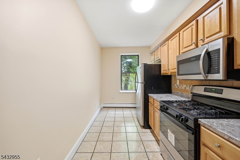 Parc West Condominium Assoc - Residential