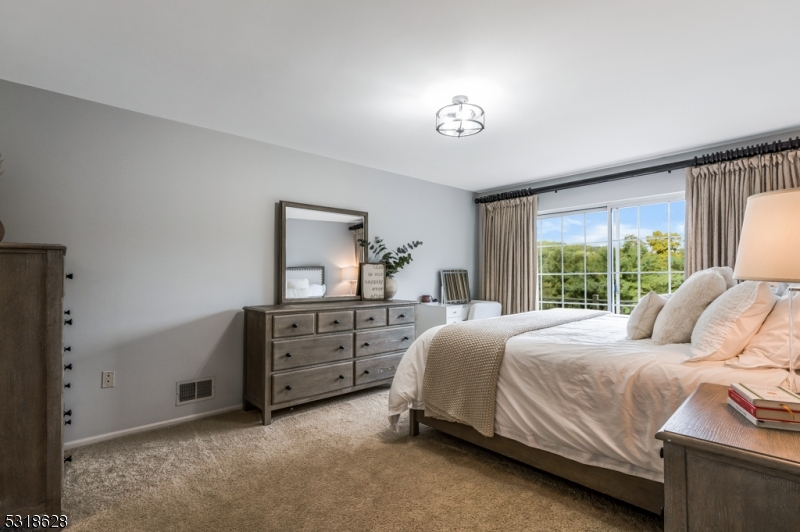 Rose Arbor - Residential