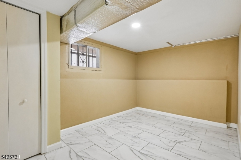 Forest Hill - Residential