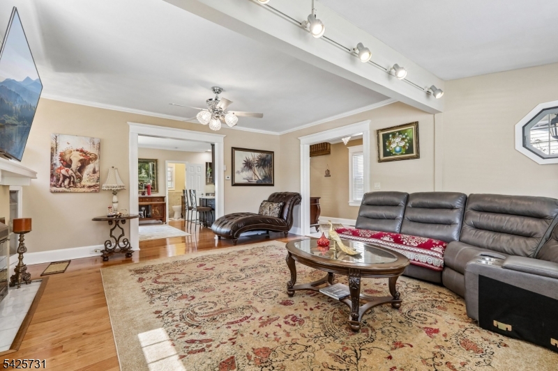 Forest Hill - Residential