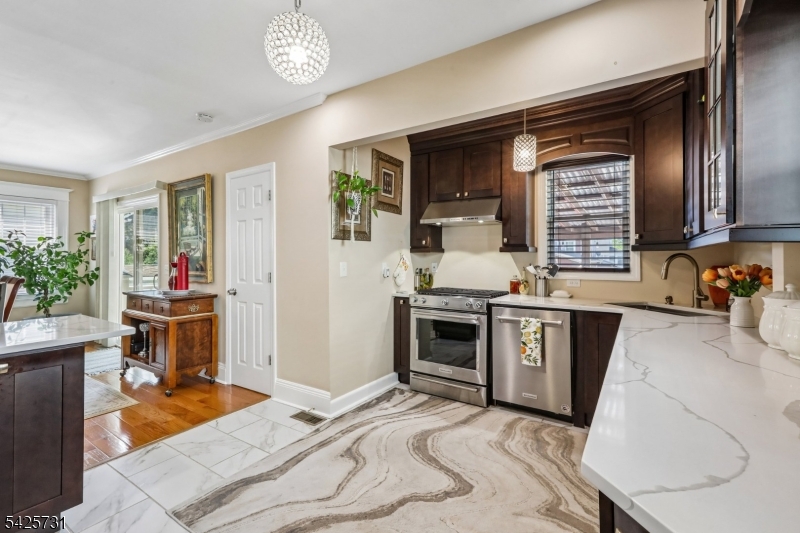 Forest Hill - Residential