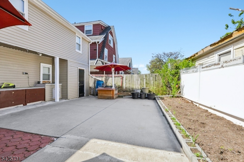 Forest Hill - Residential