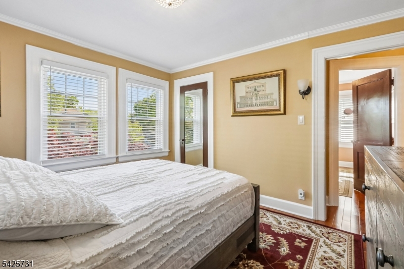 Forest Hill - Residential