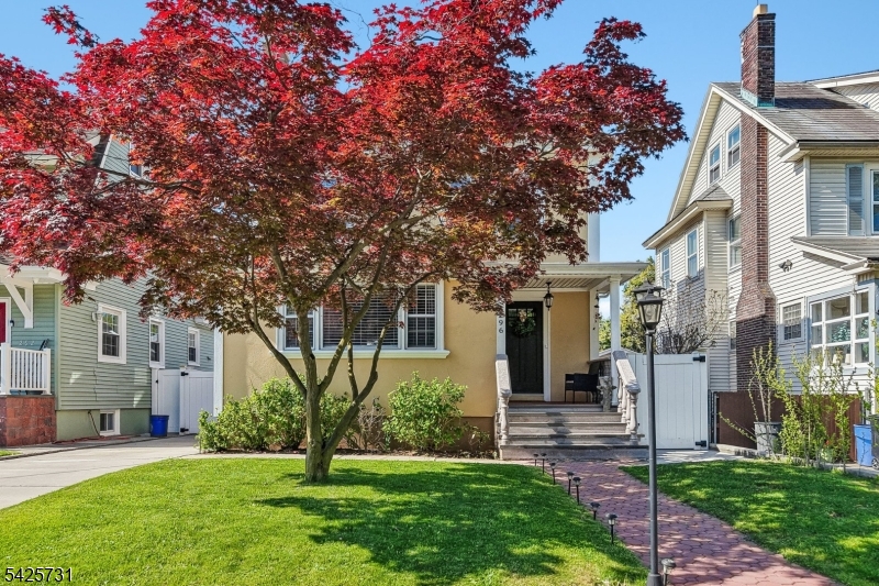 Forest Hill - Residential