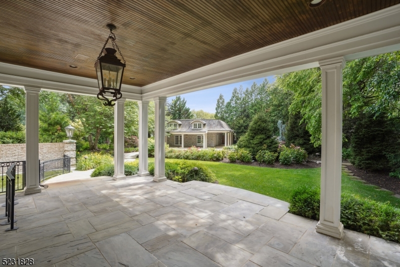 GOLF EDGE - Residential