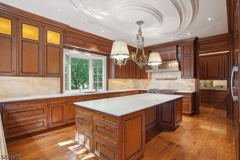 GOLF EDGE - Residential