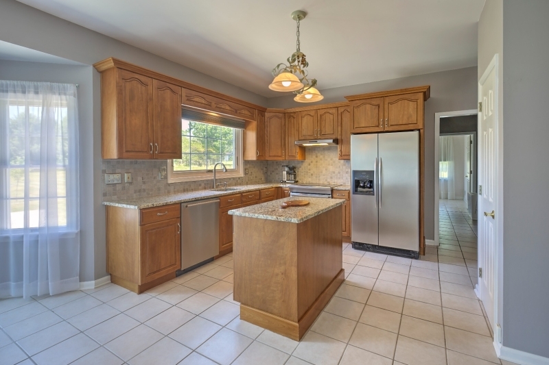 WELLINGTON KNOLLS - Residential