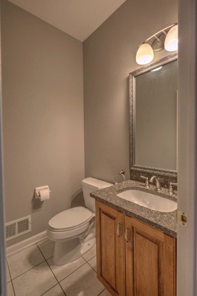 WELLINGTON KNOLLS - Residential