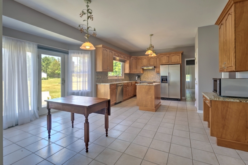 WELLINGTON KNOLLS - Residential