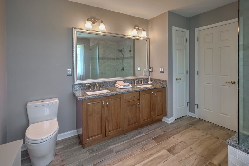 WELLINGTON KNOLLS - Residential