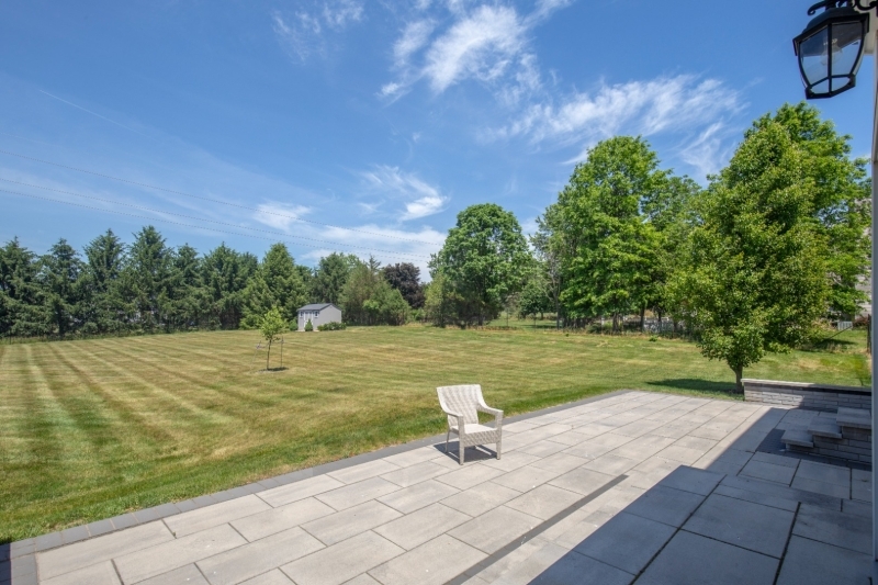 WELLINGTON KNOLLS - Residential