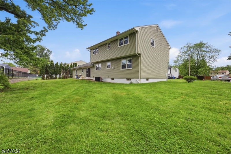 Lonsdale Estates - Residential