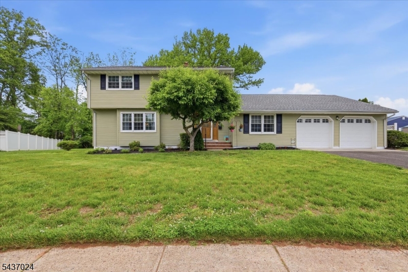 Lonsdale Estates - Residential