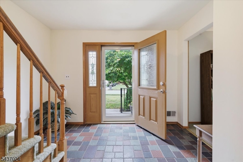 Lonsdale Estates - Residential