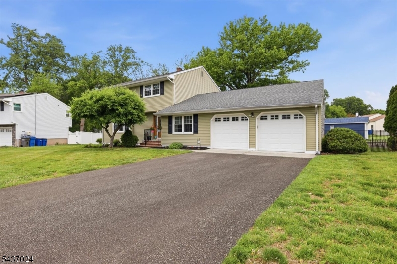 Lonsdale Estates - Residential