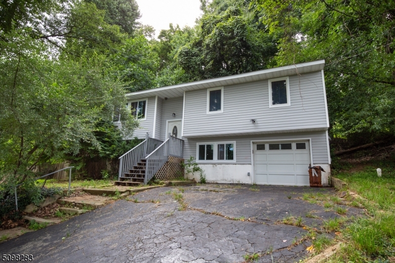 BUDD LAKE - Residential
