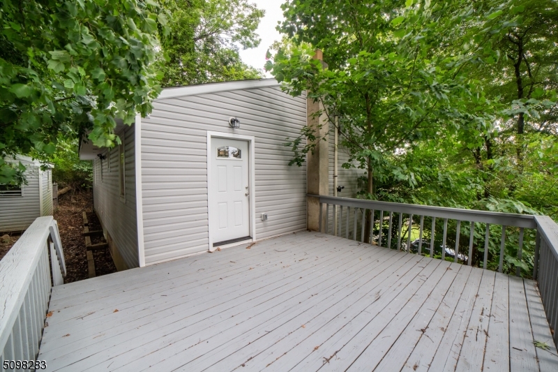 BUDD LAKE - Residential