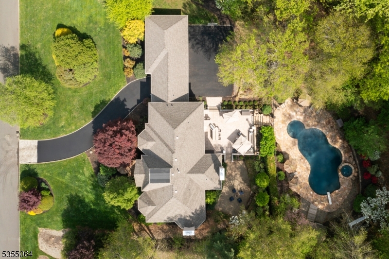 NOTTINGHAM ESTATES - Residential